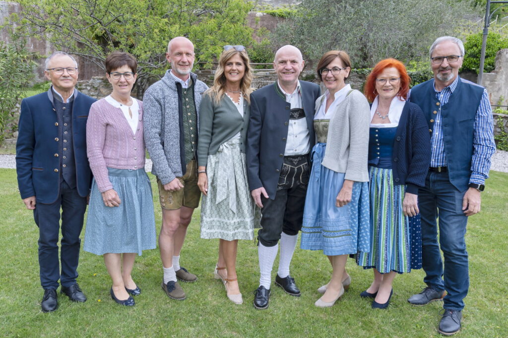 vl. Franz und Olga Wasserbauer, Christian und Andrea Leitner, Rudolf und Sissy Brettbacher und Edith und Helmut Wilflingseder